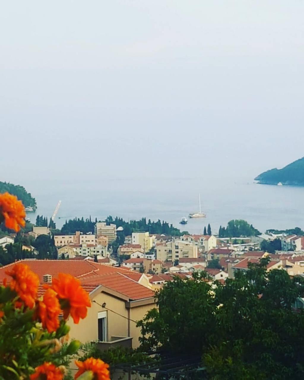 Djordjevic Hotell Budva Eksteriør bilde